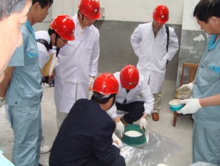 点击查看详细信息<br>标题：Japanese customers visited the general manager Mu, accompanied by 阅读次数：2609